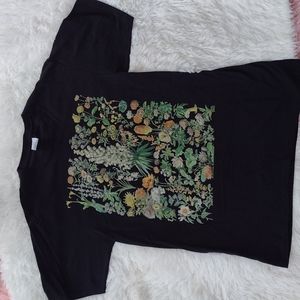 Plant flower nature botany horticulture black t-shirt medium long.